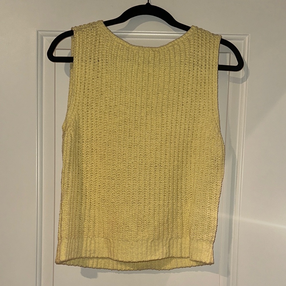 Abercrombie & Fitch Yellow Knit Sleeveless Sweater Tank